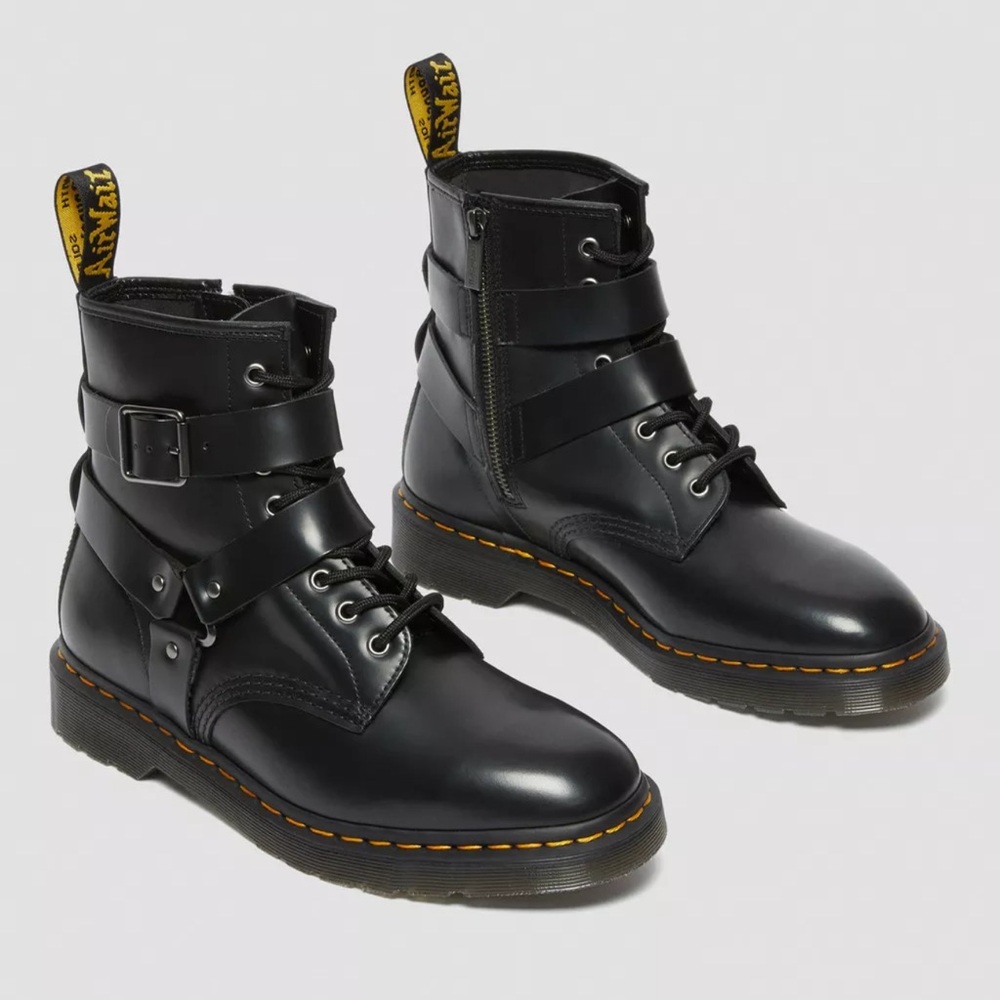 DR MARTENS CRISTOFOR LEATHER HARNESS LACE UP BOOTS